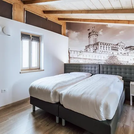 Mine House Nocleg ze śniadaniem Trydent