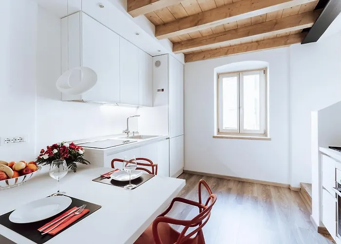 ベッド・アンド・ブレックファスト Mine House 3*